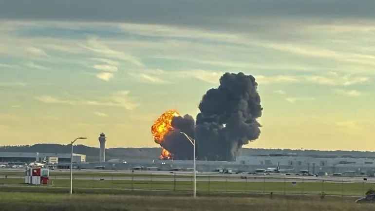 Tragédie à Louisville : un avion-cargo UPS s’écrase en flammes — « Le bilan va sans doute augmenter »