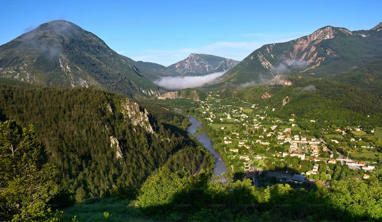 Crash d’un avion de tourisme dans l’Ariège : quatre personnes retrouvées mortes dans les Pyrénées