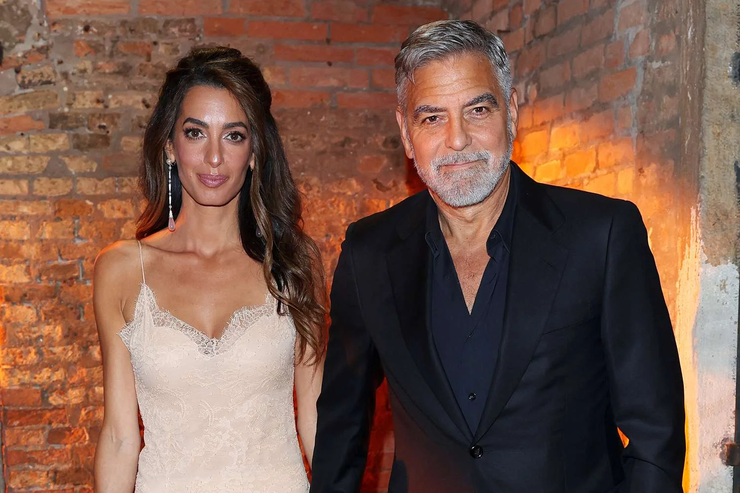 George Clooney et sa famille deviennent officiellement Français