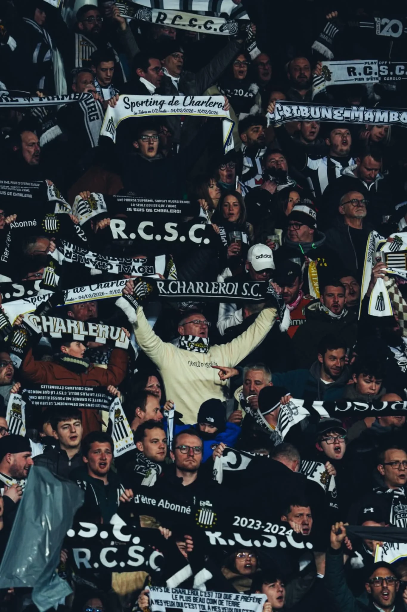 (PHOTOS) Charleroi et l’Union se neutralisent en demi-finale