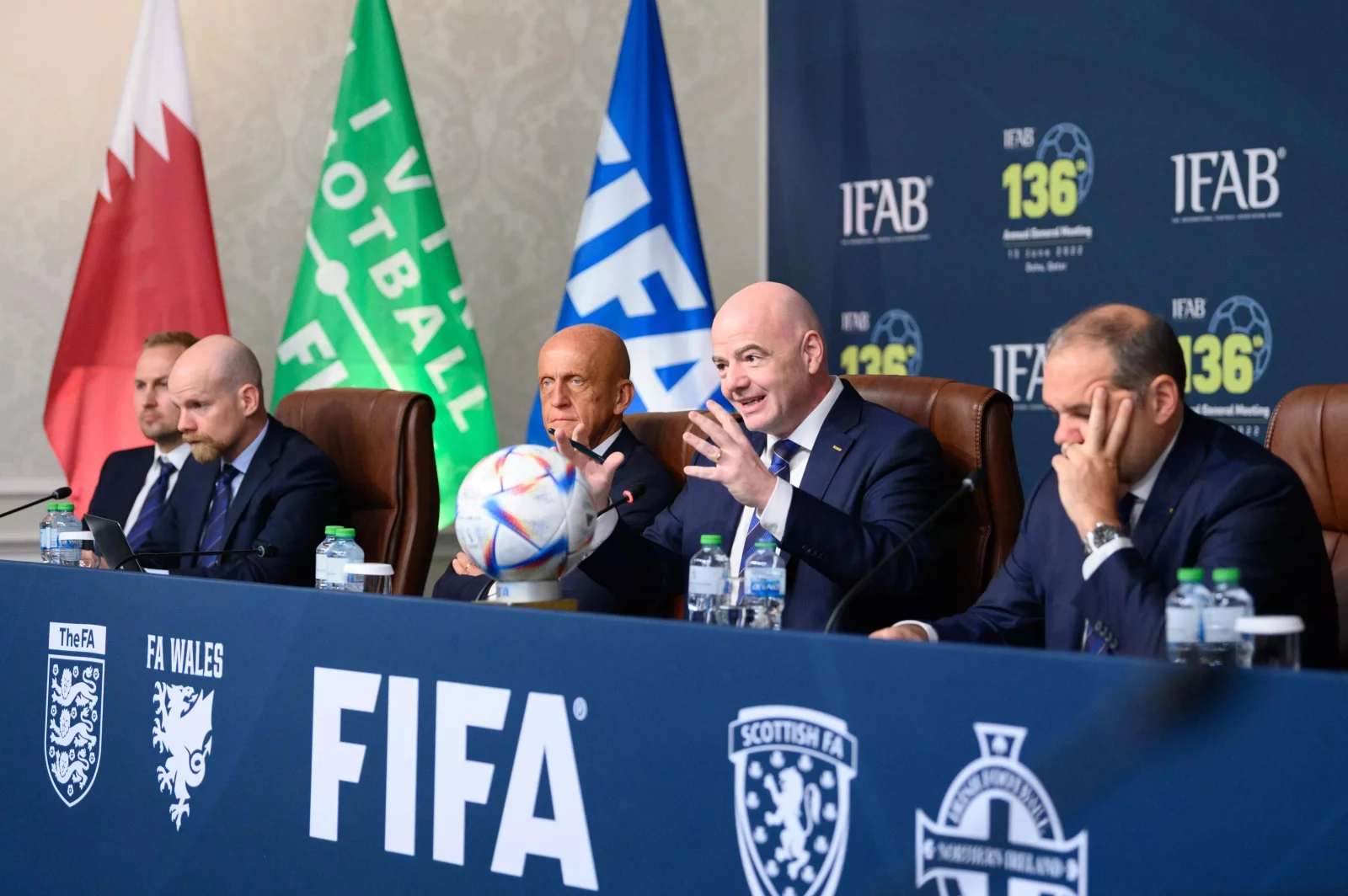 FIFA 2026 : nouvelles règles pour un football plus rapide et équitable