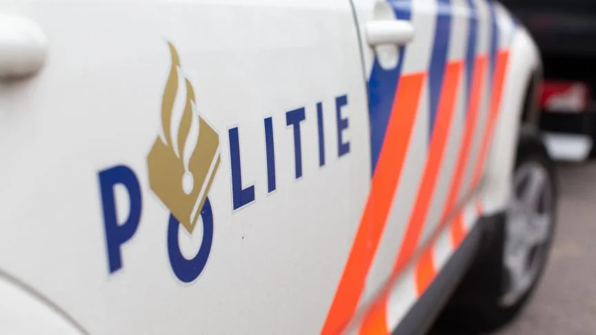 Amsterdam : Explosion devant une école juive