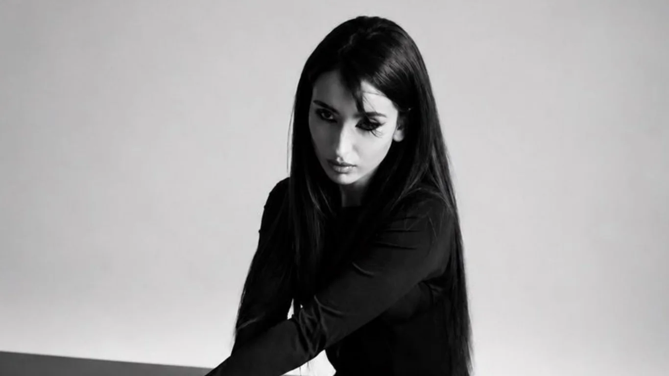 Ambre annonce enfin son premier single après sa victoire à la Star Academy