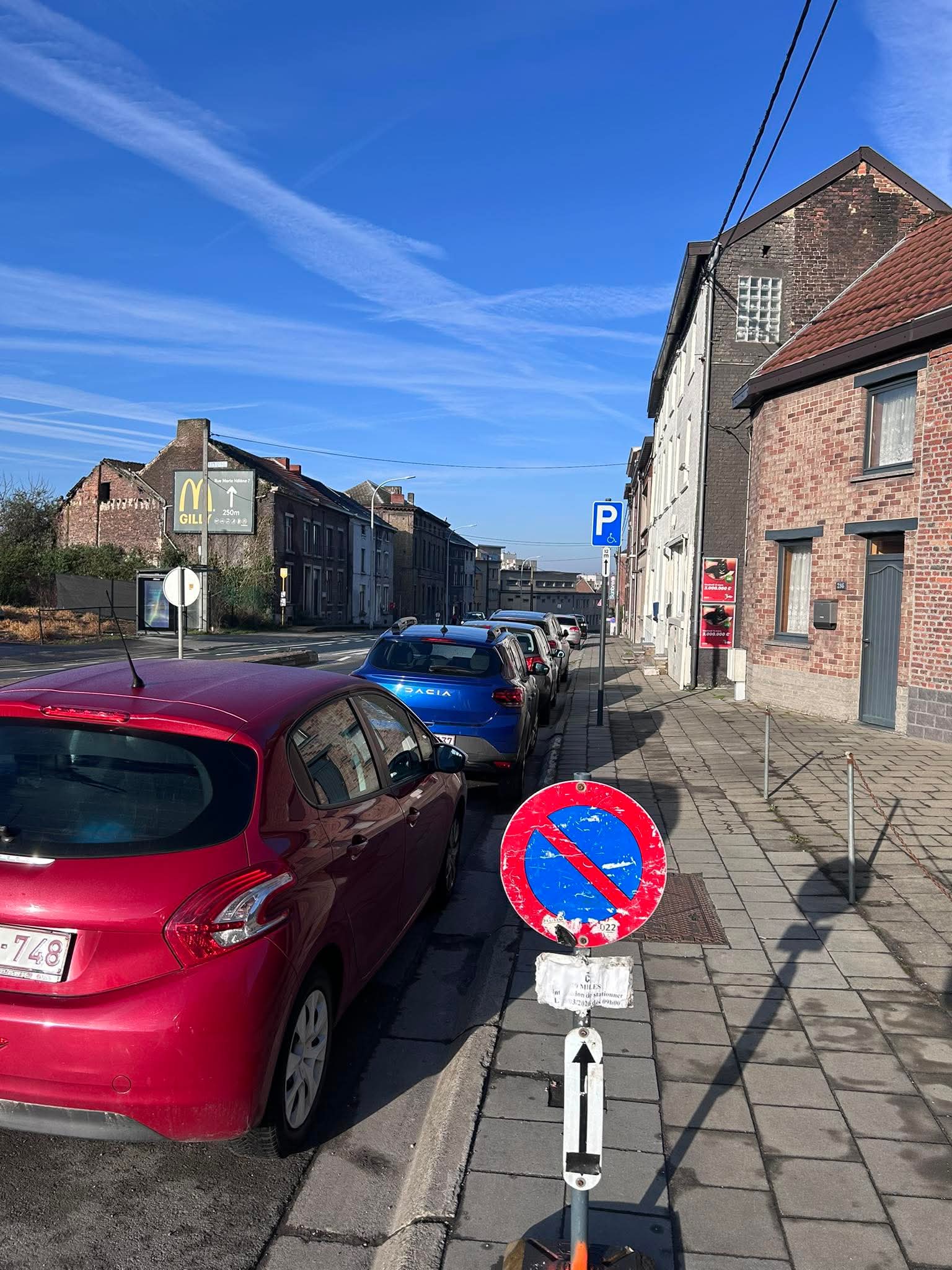 Route fermée à Charleroi - 10 miles (Photo 1/1)