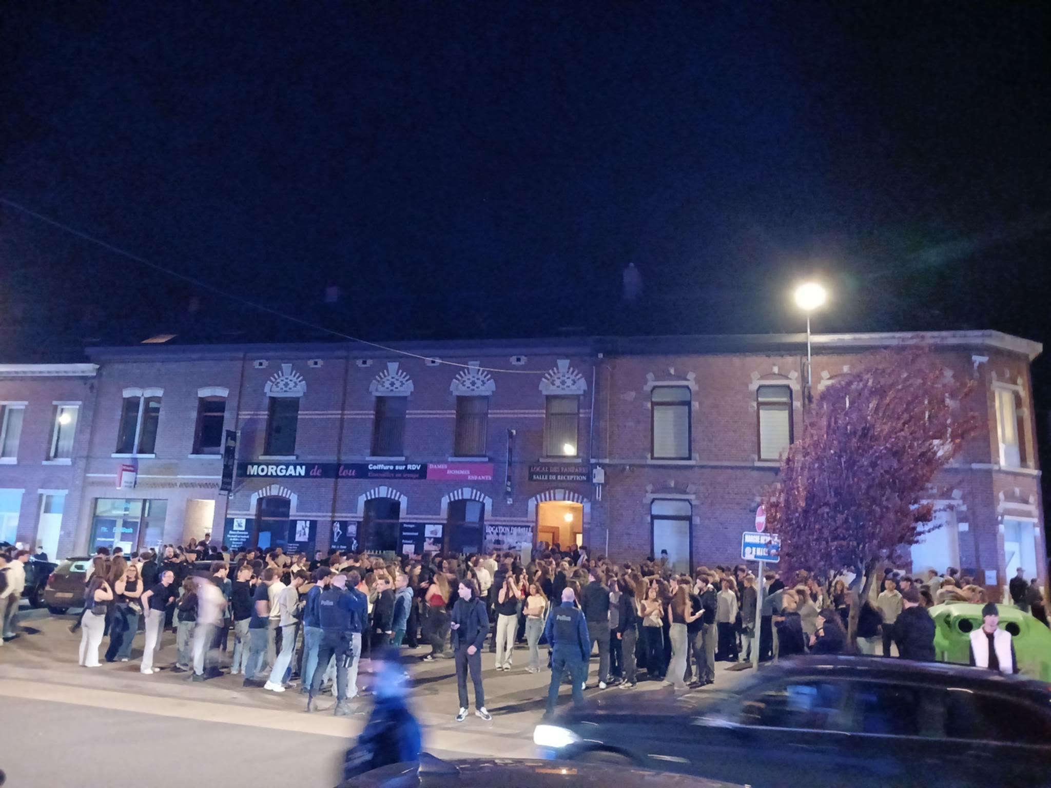 Route fermée à Ressaix - Intervention policière Ressaix (Photo 3/3)